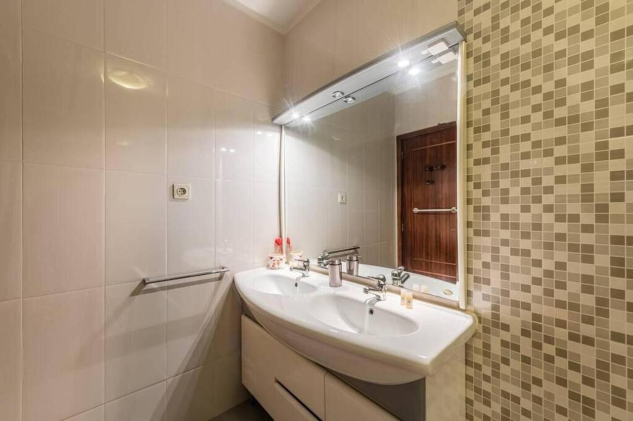 Sunset Apartment Вила-Нова-ди-Гая Экстерьер фото